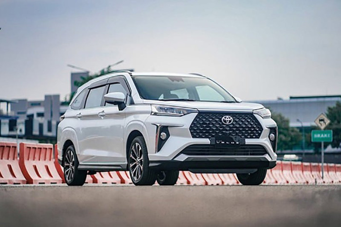 Toyota Veloz 2023: Đánh Giá Tổng Quan & Bảng giá Mới Nhất