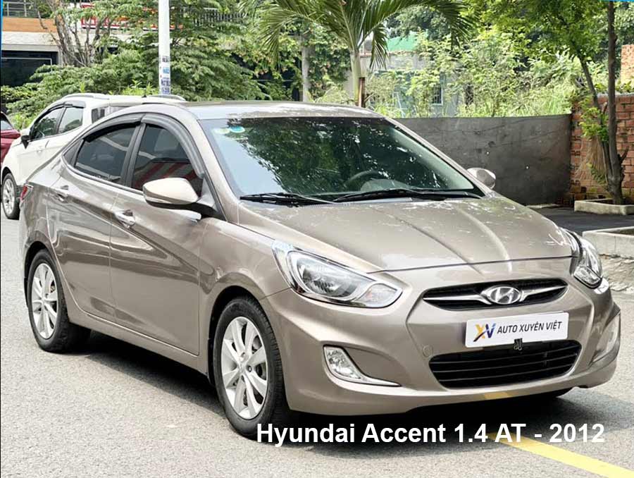 Hyundai Accent 1.4 AT - 2012